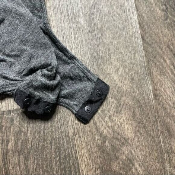 Urban Look Charcoal Gray Bodysuit Size M - Picture 9 of 10